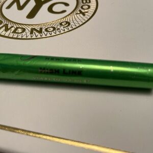 Bond No.9 New York-High Line  0.25 Perfect size for traveling